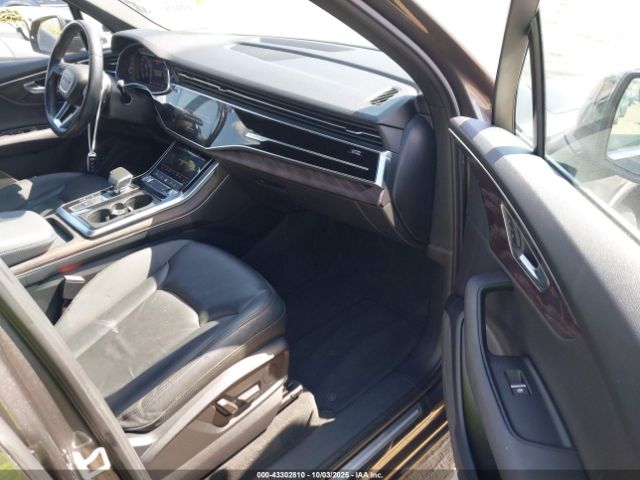 2020 AUDI Q7 WA1AJAF79LD010027 Photo 4