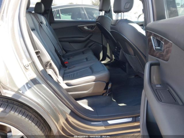 2020 AUDI Q7 WA1AJAF79LD010027 Photo 7