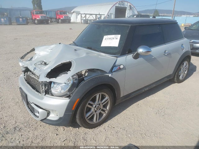 2013 MINI HARDTOP WMWSV3C59DT390245 Photo 1