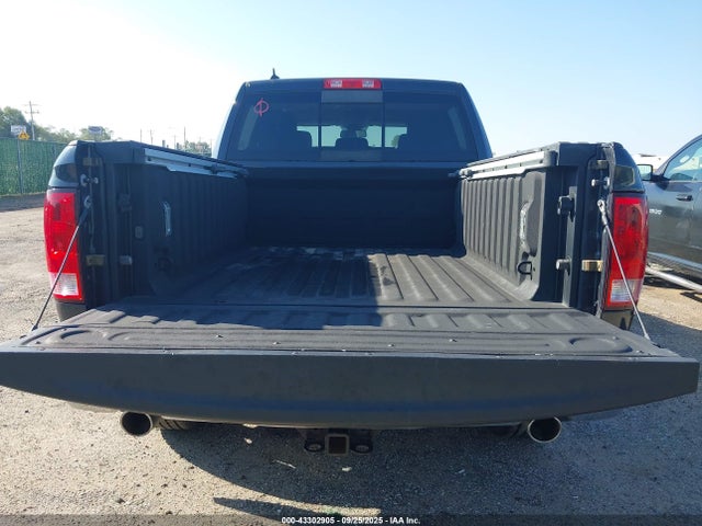 RAM 1500 2018 1C6RR7LM5JS247161 Image 16