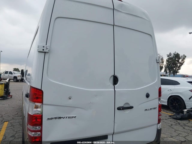 Mercedes-Benz Sprinter 2016 WD3PE8CD0GP273626 Image 19