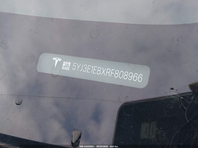 2024 TESLA MODEL 3 5YJ3E1EBXRF808966 Photo 8