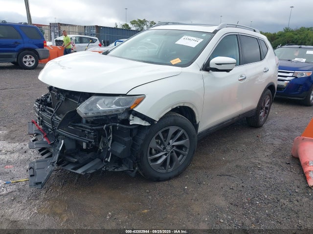 5N1AT2MT1GC858416 Nissan 2016