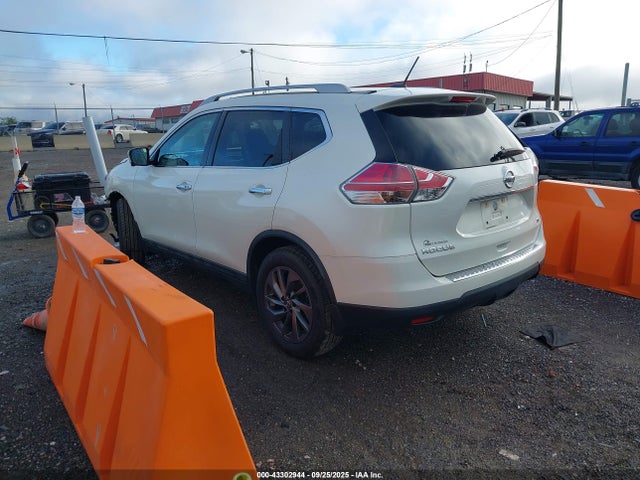 5N1AT2MT1GC858416 Nissan 2016