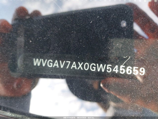 WVGAV7AX0GW545659 Volkswagen 2.0t