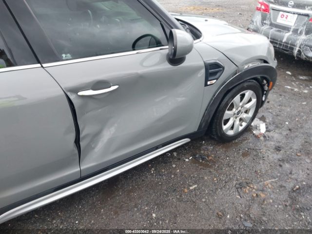 2019 MINI COUNTRYMAN WMZYS7C56K3F45024 Photo 5