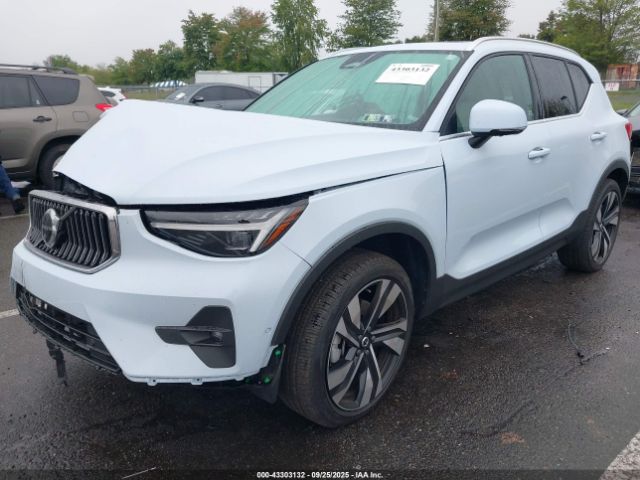 2024 VOLVO XC40 YV4L12UE7R2263953 Photo 1