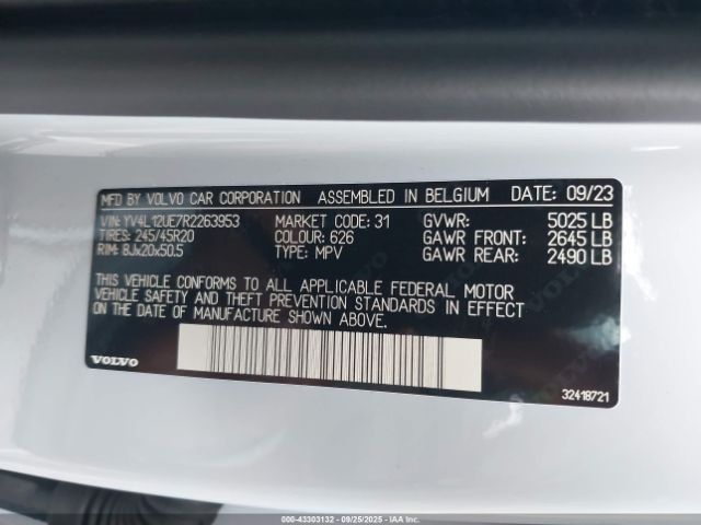 2024 VOLVO XC40 YV4L12UE7R2263953 Photo 8