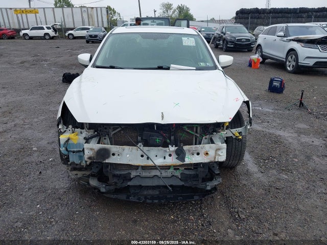 JM1BM1M79E1154962 Mazda pe