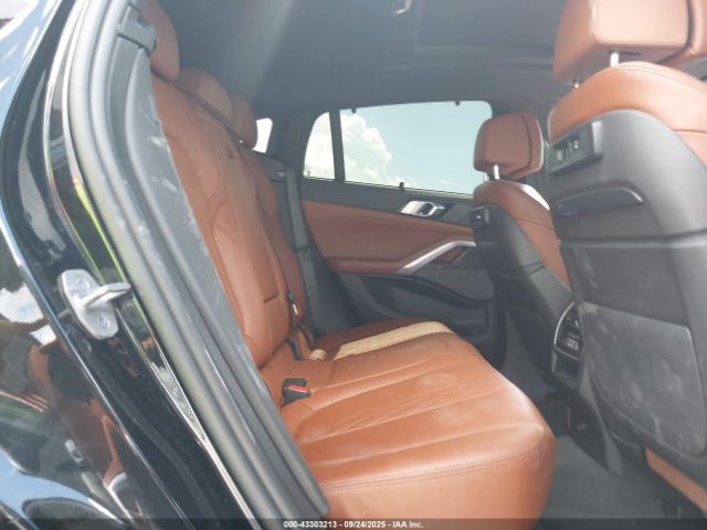 2023 BMW X6 5UXCY6C08P9P48164 Photo 7