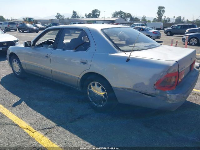 1996 LEXUS LS JT8BH22F9T0067617 Photo 2