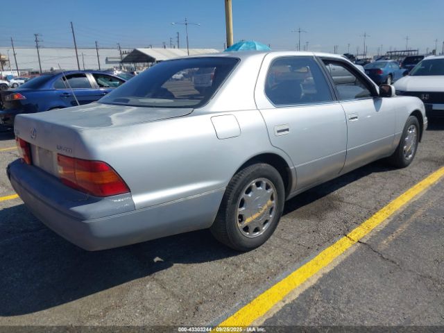 1996 LEXUS LS JT8BH22F9T0067617 Photo 3