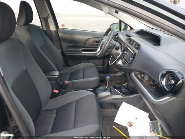 JTDKDTB34F1578868 Toyota 1nz-fxe+1lm