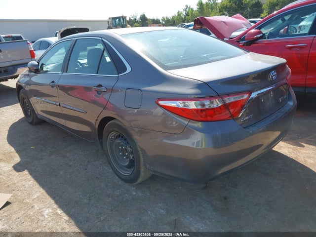 43303406 :رقم المزاد ، 4T1BD1FKXGU178041 vin ، 2016 Toyota Camry Hybrid Le مزاد بيع