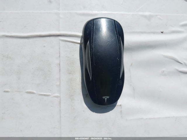 2015 TESLA MODEL S 5YJSA1H49FF084915 Photo 10