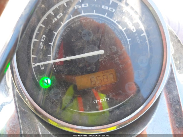 JH2SC6610FK500005 Honda Sc61e-5000001