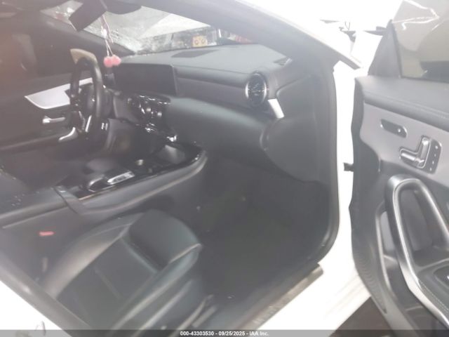 2020 MERCEDES-BENZ CLA 250 WDD5J4HB4LN078407 Photo 4