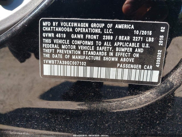 1VWBT7A39GC007102 Volkswagen 2016