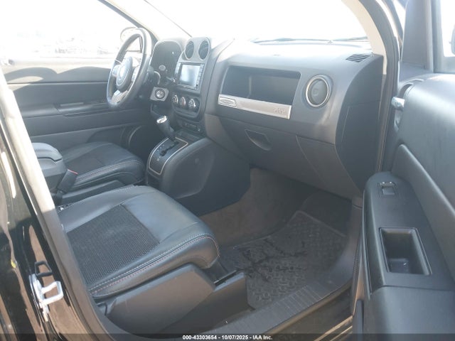 Jeep 2017 2017 1C4NJDBBXHD173649 Image 5