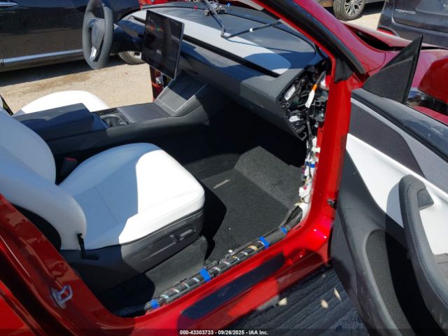 2026 TESLA MODEL Y 7SAYGDED3TA428619 Photo 4