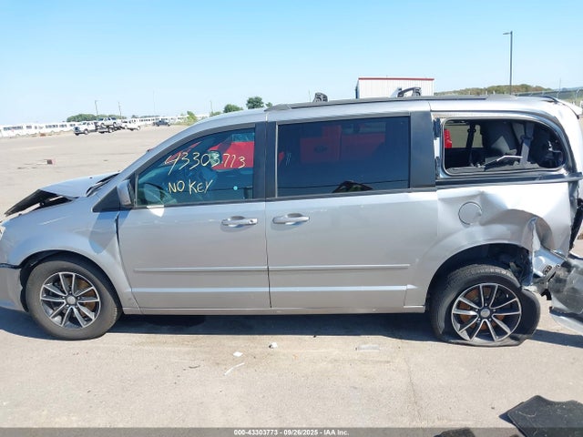2C4RDGEG1HR760773 Dodge Grand Caravan Gt