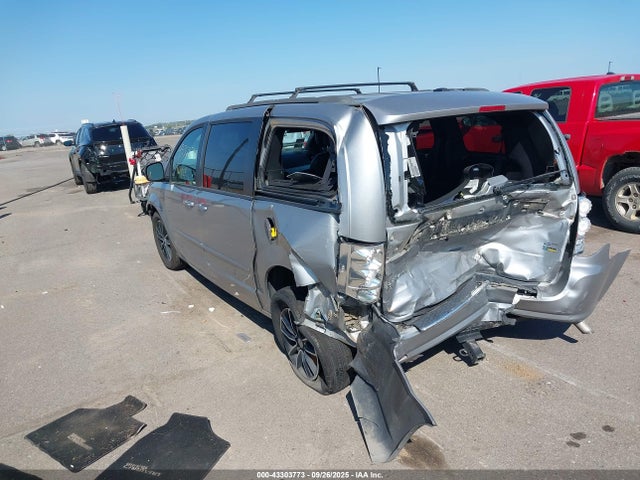 2C4RDGEG1HR760773 Dodge Grand Caravan Gt