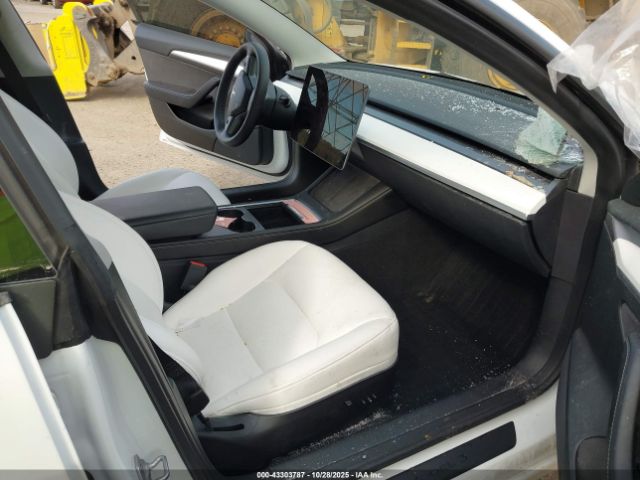 2022 TESLA MODEL 3 5YJ3E1EAXNF349567 Photo 4