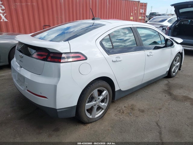 1G1RC6E47FU141624 Chevrolet luu - ffv, e-flex, fam 0
