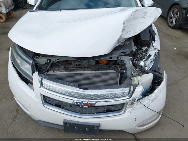 1G1RC6E47FU141624 Chevrolet luu - ffv, e-flex, fam 0