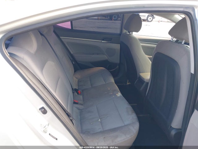 5NPD84LF6HH193576 Hyundai 2017