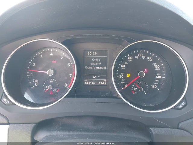 3VWB67AJ5JM207275 Volkswagen Jetta 1.4t Se/1.4t Wolfsburg Edition