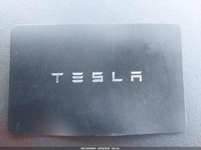 2021 TESLA MODEL Y 5YJYGDEF7MF197324 Photo 10