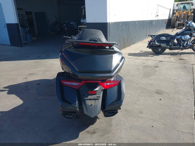 2021 HONDA GL1800 JH2SC7954MK300648 Photo 5
