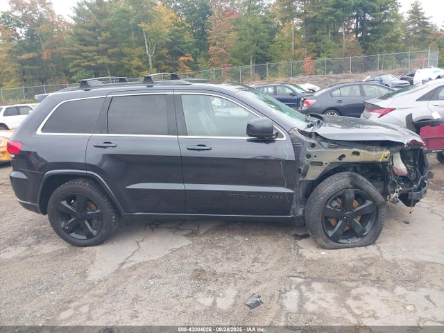 Jeep 2015 2015 1C4RJFAG4FC229727 Image 14