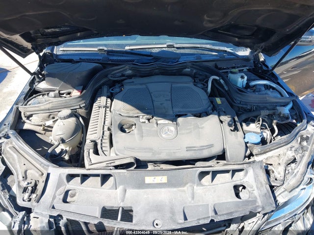 2015 Mercedes-benz C 350 Sport მანქანა იყიდება აუქციონზე, vin: WDDGJ5HBXFG422362, აუქციონის ნომერი: 43304049