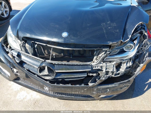 2015 Mercedes-benz C 350 Sport მანქანა იყიდება აუქციონზე, vin: WDDGJ5HBXFG422362, აუქციონის ნომერი: 43304049
