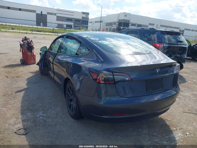 2023 TESLA MODEL 3 5YJ3E1EA1PF706315 Photo 2