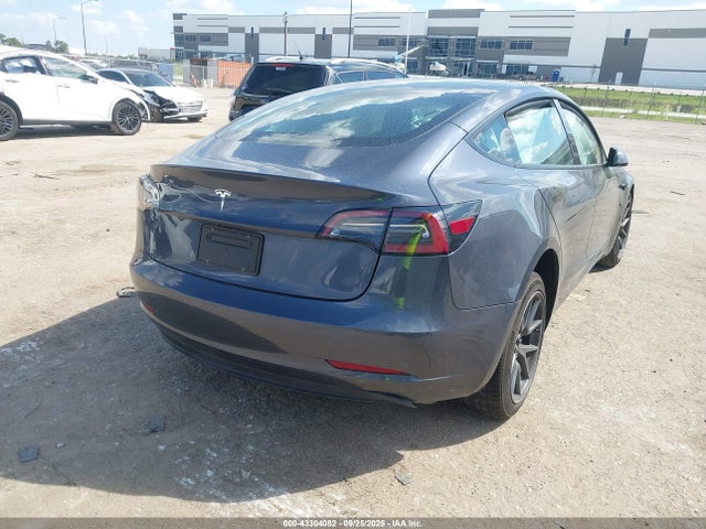 2023 TESLA MODEL 3 5YJ3E1EA1PF706315 Photo 3