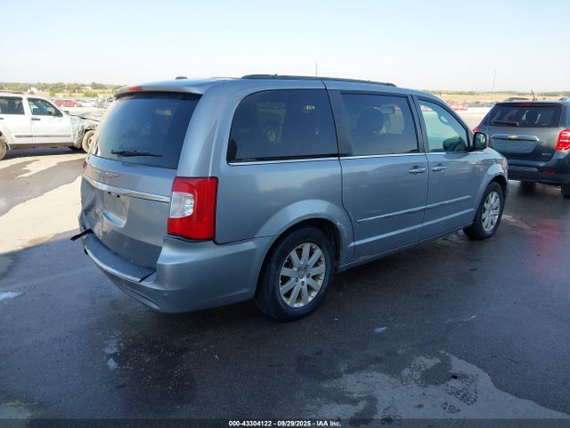2C4RC1BG8FR595368 Chrysler 2015