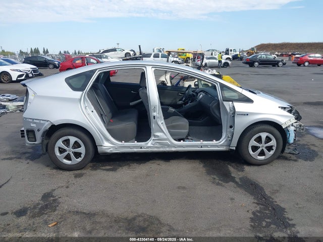 JTDKN3DU3E0369550 Toyota 2zr-fxe+3jm