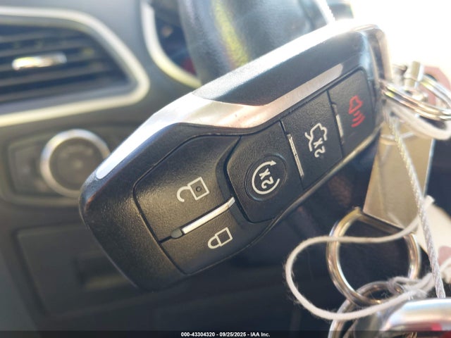 Ford 2016 2016 2FMPK3J91GBB51862 Image 11