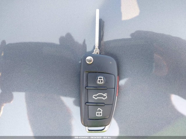 Audi 2.0t 2016 WA1GFCFS9GR024191 Image 11