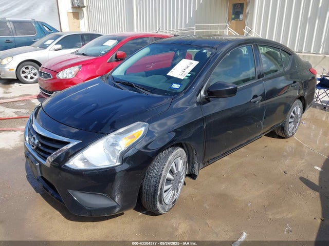 3N1CN7APXGL915313 Nissan 2016