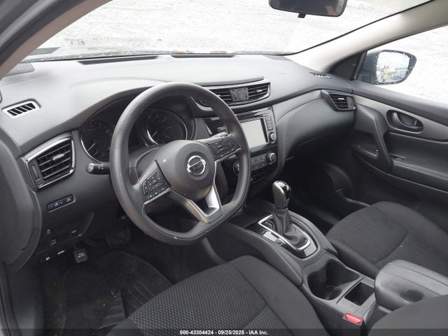 JN1BJ1CR7KW349603 Nissan 2019