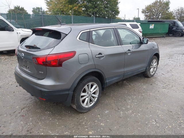 JN1BJ1CR7KW349603 Nissan 2019