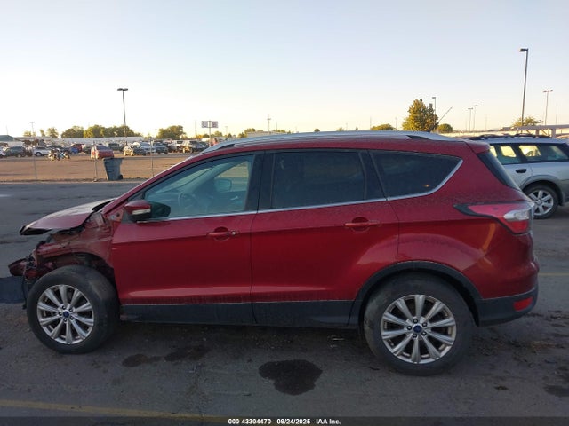 Ford Escape 2017 1FMCU9JD6HUB14799 Image 29