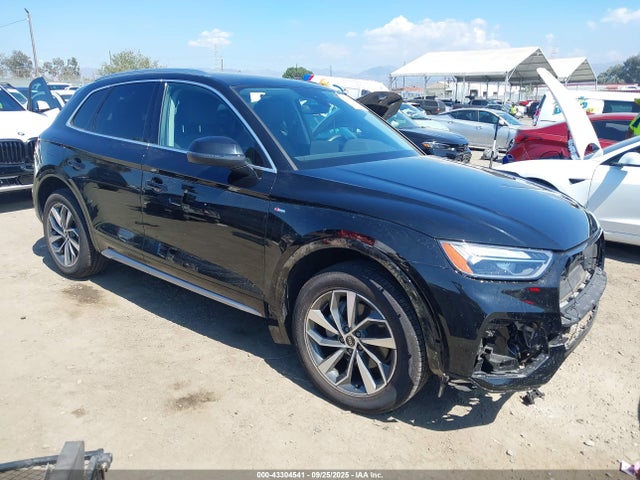 2023 AUDI Q5 WA1EAAFY7P2117850 Photo 0