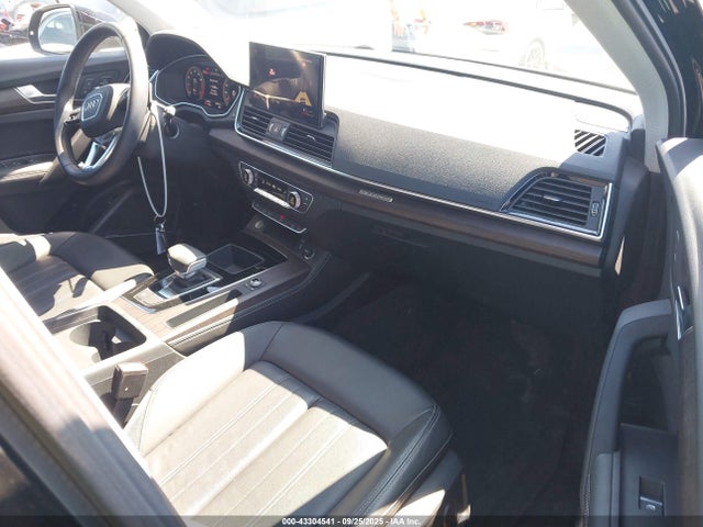 2023 AUDI Q5 WA1EAAFY7P2117850 Photo 4
