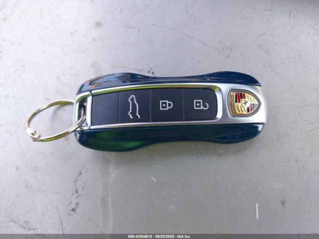 2025 PORSCHE CAYENNE COUPE WP1BA2AY4SDA31364 Photo 10