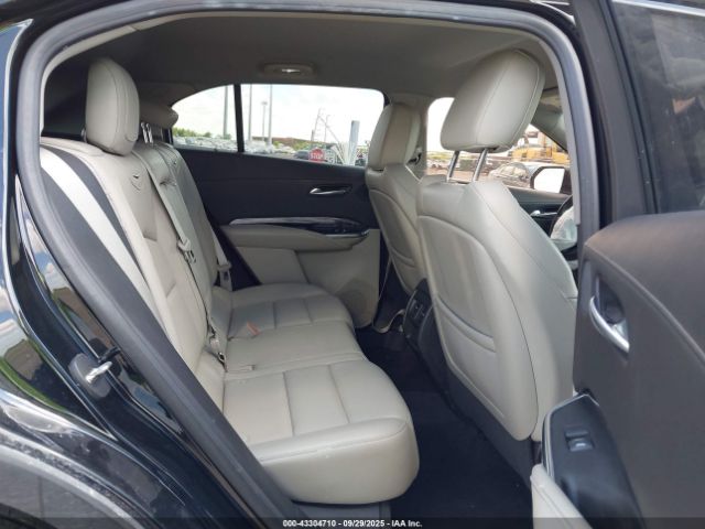 2020 CADILLAC XT4 1GYAZAR43LF065667 Photo 7
